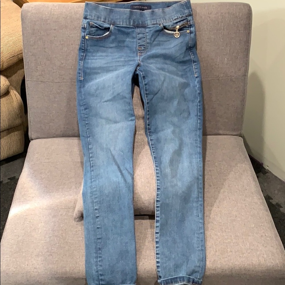 Tommy Hilfiger pull in skinny jeans